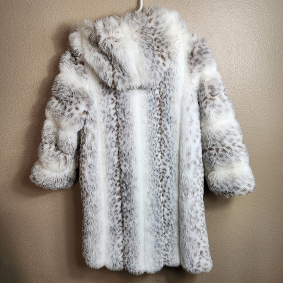 Frost Fighter Vintage Girls Full Length Hooded Buttonfront Faux Fur Coat-Size 16 - Picture 10 of 10